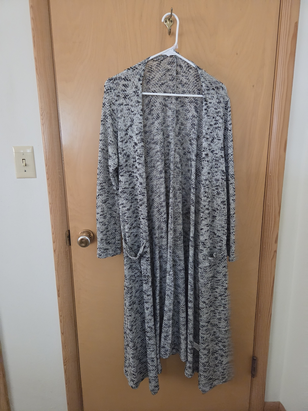LuLaRoe Long Open Front Marled Black & White Cardigan - Picture 1 of 5
